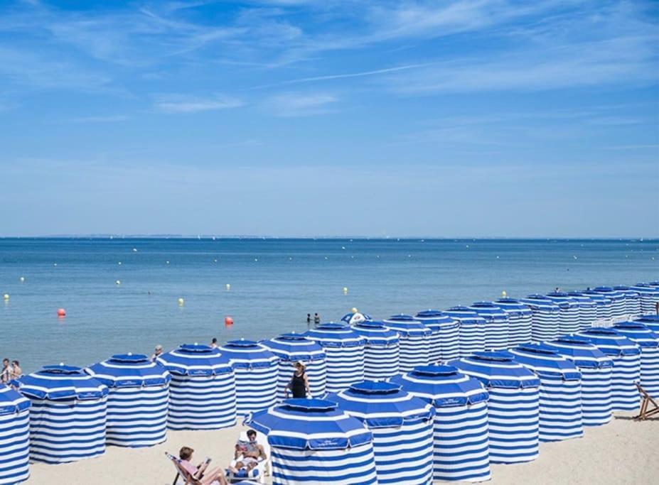 Joli Studio Pres Du Front De Mer Cabourg Buitenkant foto